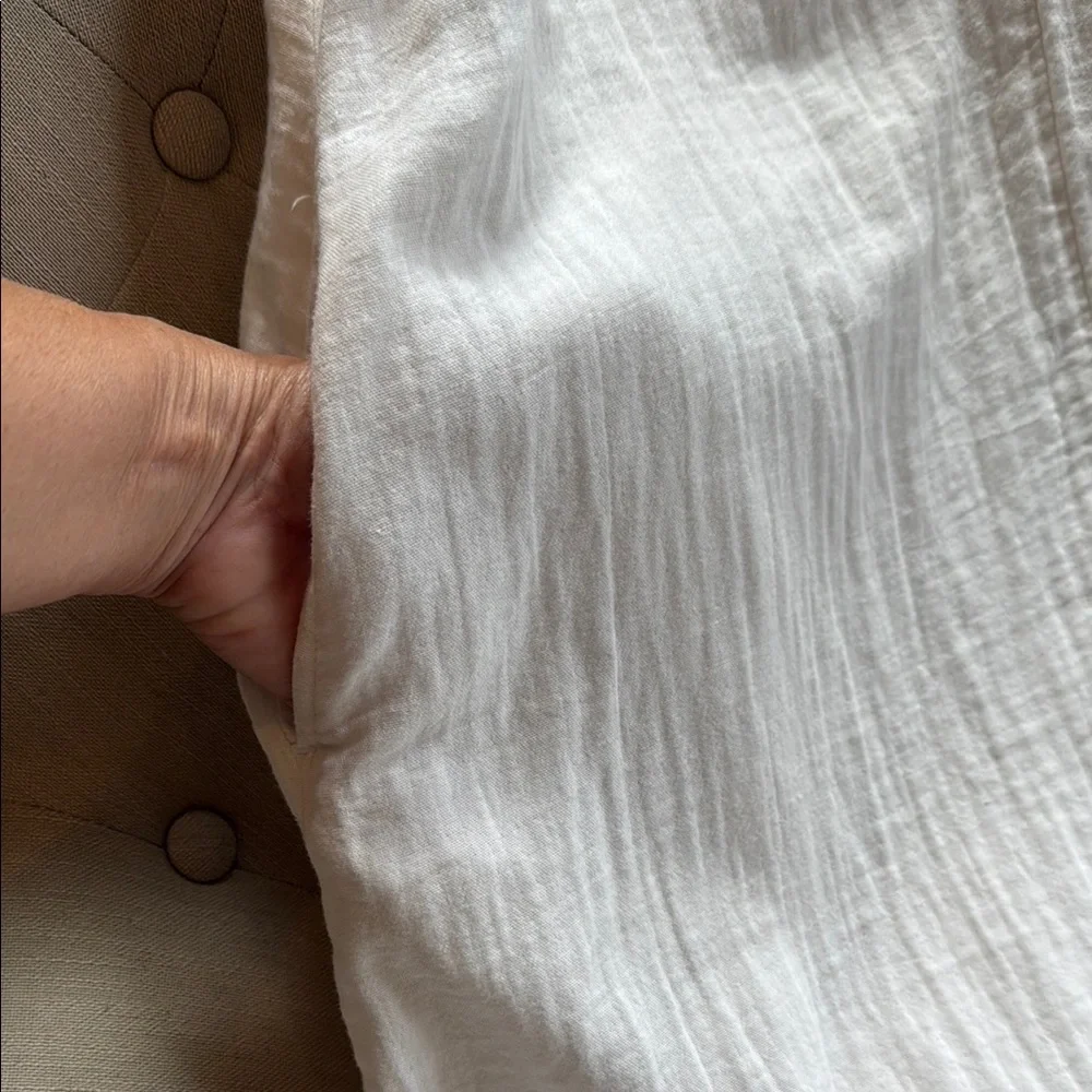 White Ruffled V-Neck Dress Top- Old  Navy - Picture 3 of 6